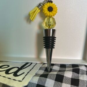 Sunflower Wine Bottle Stopper with Yellow and Silver Accents
